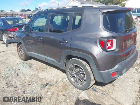 ✅ 2016 Jeep Renegade Limited • VIN: ZACCJADT4GPC96326 • Lot: 43543123. Wystawiony na IAAI z przebiegiem 146 930 mil. Bezpłatny archiwum sprzedaży aukcyjnych z USA i szczegółowy raport historii pojazdu na DreamBid. Zdjęcie 3.