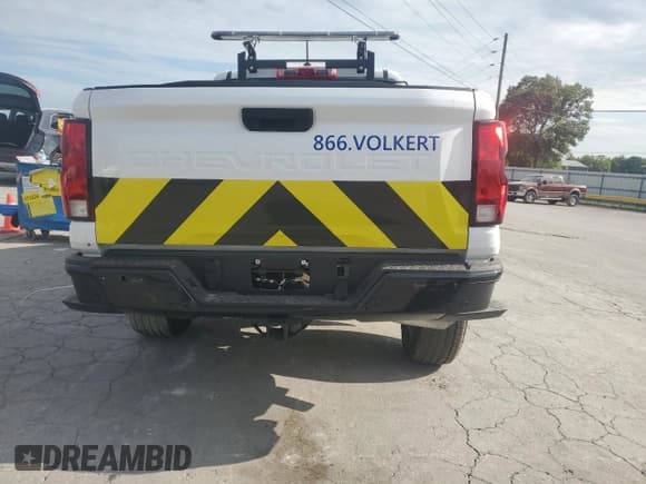 ✅ 2025 Chevrolet Colorado 4WD Work Truck • VIN: 1GCPTBEK1S1163054 • Lot: 65923195. Listed on Copart with 3,024 mi. Free auction sales archive from the USA and detailed vehicle history report at DreamBid. Image 6.