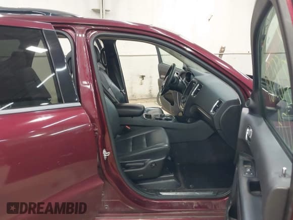 ✅ 2017 Dodge Durango GT • VIN: 1C4RDJDG3HC741309 • Lot: 43585101. Wystawiony na IAAI z przebiegiem 81 318 mil. Bezpłatny archiwum sprzedaży aukcyjnych z USA i szczegółowy raport historii pojazdu na DreamBid. Zdjęcie 5.