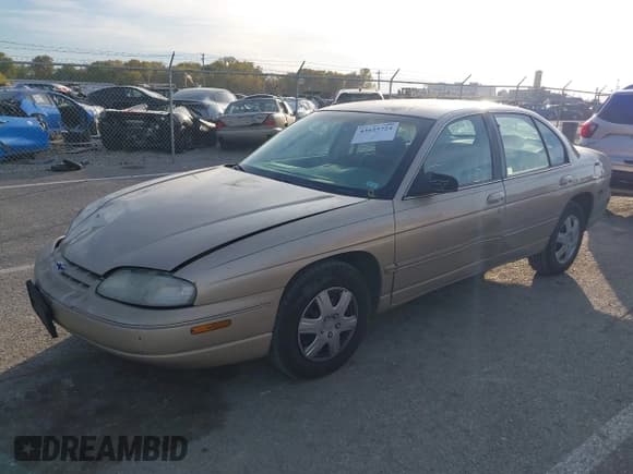 ✅ 1998 Chevrolet Lumina LS • VIN: 2G1WL52M8W9145082 • Лот: 43625724. Опубликован ранее на IAAI с пробегом 111 504 миль. Бесплатный доступ к архиву аукционных продаж из США и подробный отчёт об истории автомобиля на DreamBid. Изображение 17.