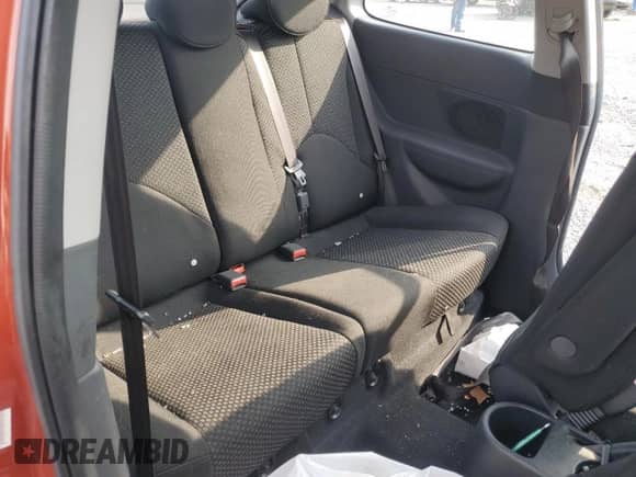 2007 Hyundai Accent GS z VIN KMHCM36C17U032314, wystawiony jako Copart lot #65769604 z przebiegiem 48 980 mil mil oraz Szkoda całkowita • Salvage title. Historia ofert i sprzedaży dostępna na DreamBid. Obrazek 10.