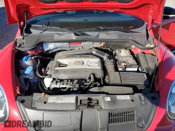 ✅ 2013 Volkswagen Beetle Turbo • VIN: 3VWV67AT8DM608578 • Лот: 41790485. Опубликован ранее на Copart с пробегом 79 258 миль. Бесплатный доступ к архиву аукционных продаж из США и подробный отчёт об истории автомобиля на DreamBid. Изображение 11.