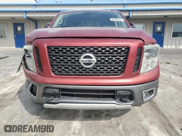 ✅ 2017 Nissan Titan Pro-4X • VIN: 1N6AA1E50HN513367 • Лот: 84298155. Опубликован ранее на Copart с пробегом 137 600 миль. Бесплатный доступ к архиву аукционных продаж из США и подробный отчёт об истории автомобиля на DreamBid. Изображение 5.