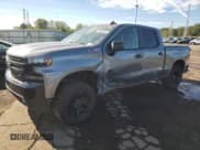 ✅ 2021 Chevrolet Silverado 1500 LT Trail Boss • VIN: 1GCPYFED6MZ337814 • Lot: 74052234. Wystawiony na Copart z przebiegiem 19 746 mil. Bezpłatny archiwum sprzedaży aukcyjnych z USA i szczegółowy raport historii pojazdu na DreamBid. Zdjęcie 1.