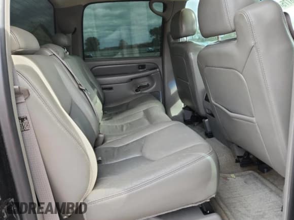 ✅ 2006 GMC Sierra Denali • VIN: 2GTEK63N661283513 • Лот: 82626775. Опубликован ранее на Copart с пробегом 181 754 миль. Бесплатный доступ к архиву аукционных продаж из США и подробный отчёт об истории автомобиля на DreamBid. Изображение 10.