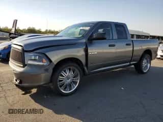 2010 Dodge 1500 ST с VIN 1D7RB1GP9AS110762, выставлен на аукционе Copart как лот 75525374 с пробегом 156 117 миль миль и Списание • Salvage title. История ставок и продаж доступна на DreamBid. Изображение 1.