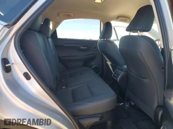 ✅ 2015 Lexus NX 200t • VIN: JTJBARBZ7F2014915 • Лот: 90986775. Опубликован ранее на Copart с пробегом 175 095 миль. Бесплатный доступ к архиву аукционных продаж из США и подробный отчёт об истории автомобиля на DreamBid. Изображение 11.