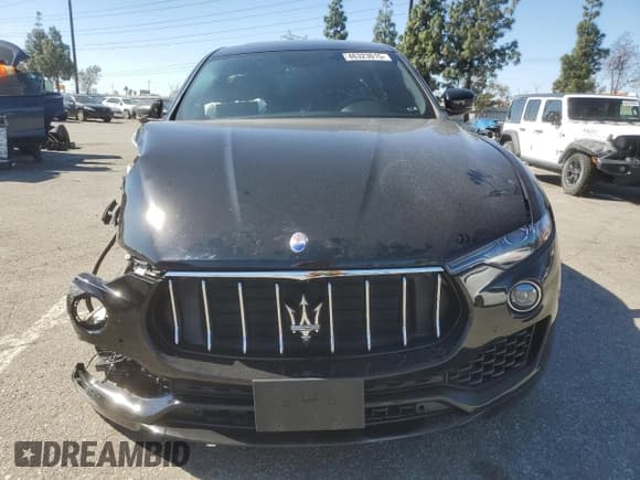 ✅ 2020 Maserati Levante S • VIN: ZN661YUA4LX344675 • Lot: 46323015. Listed on Copart with Not provided. Free auction sales archive from the USA and detailed vehicle history report at DreamBid. Image 5.