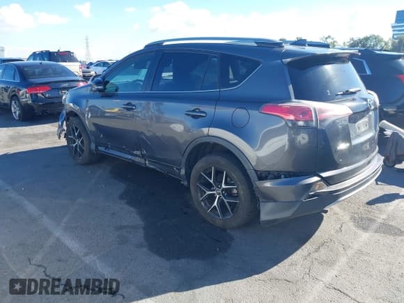 ✅ 2017 Toyota RAV4 SE • VIN: JTMNFREV5HJ701622 • Лот: 43728380. Опубликован ранее на IAAI с пробегом 91 028 миль. Бесплатный доступ к архиву аукционных продаж из США и подробный отчёт об истории автомобиля на DreamBid. Изображение 3.