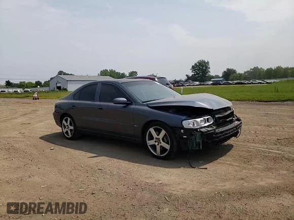 ✅ 2005 Volvo S60 R • VIN: YV1RH527052469344 • Lot: 60808335. Listed on Copart with 145,295 mi. Free auction sales archive from the USA and detailed vehicle history report at DreamBid. Image 14.