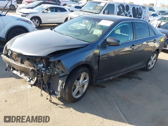 ✅ 2012 Toyota Camry SE • VIN: 4T1BF1FK4CU138350 • Lot: 43646498. Wystawiony na IAAI z przebiegiem 141 126 mil. Bezpłatny archiwum sprzedaży aukcyjnych z USA i szczegółowy raport historii pojazdu na DreamBid. Zdjęcie 18.