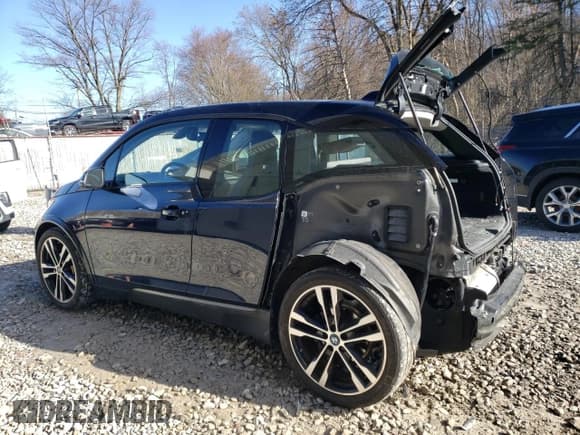 ✅ 2019 BMW i3 s • VIN: WBY8P8C59K7D64787 • Лот: 48006555. Опубликован ранее на Copart с пробегом 33 584 миль. Бесплатный доступ к архиву аукционных продаж из США и подробный отчёт об истории автомобиля на DreamBid. Изображение 2.
