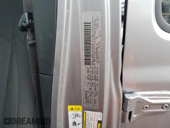 ✅ 2019 Jeep Wrangler Unlimited Sport S • VIN: 1C4HJXDNXKW592280 • Лот: 81600875. Опубликован ранее на Copart с пробегом 108 169 миль. Бесплатный доступ к архиву аукционных продаж из США и подробный отчёт об истории автомобиля на DreamBid. Изображение 13.