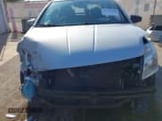 ✅ 2012 Nissan Sentra 2.0 • VIN: 3N1AB6AP6CL651883 • Lot: 43252318. Wystawiony na IAAI z przebiegiem 109 716 mil. Bezpłatny archiwum sprzedaży aukcyjnych z USA i szczegółowy raport historii pojazdu na DreamBid. Zdjęcie 6.