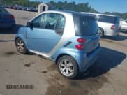 ✅ 2013 Smart fortwo Pure • VIN: WMEEJ3BA3DK693314 • Lot: 43107016. Wystawiony na IAAI z przebiegiem 84 397 mil. Bezpłatny archiwum sprzedaży aukcyjnych z USA i szczegółowy raport historii pojazdu na DreamBid. Zdjęcie 3.
