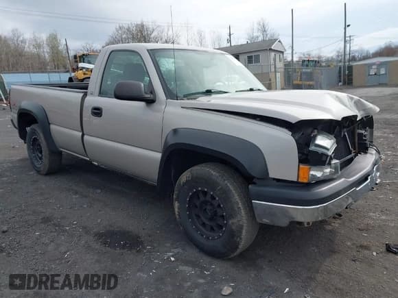 ✅ 2004 Chevrolet Silverado 1500 Work Truck • VIN: 1GCEK14X74Z300651 • Lot: 41963458. Listed on IAAI with 75,301 mi. Free auction sales archive from the USA and detailed vehicle history report at DreamBid. Image 1.
