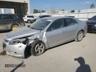 ✅ 2015 Chevrolet Malibu LS • VIN: 1G11B5SL7FF171653 • Лот: 84215775. Опубликован ранее на Copart с пробегом 99 332 миль. Бесплатный доступ к архиву аукционных продаж из США и подробный отчёт об истории автомобиля на DreamBid. Изображение 1.