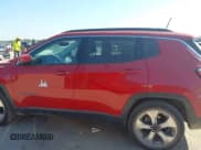 ✅ 2017 Jeep Compass Latitude • VIN: 3C4NJCBB6HT669360 • Lot: 43394313. Wystawiony na IAAI z przebiegiem 60 393 mil. Bezpłatny archiwum sprzedaży aukcyjnych z USA i szczegółowy raport historii pojazdu na DreamBid. Zdjęcie 14.