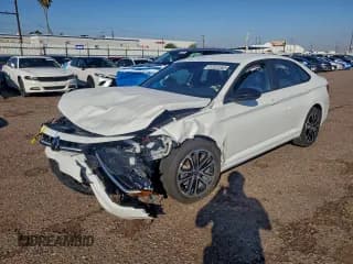 ✅ 2025 Volkswagen Jetta Sport • VIN: 3VWBX7BU1SM083139 • Lot: 94040925. Listed on Copart with 8,831 mi. Free auction sales archive from the USA and detailed vehicle history report at DreamBid. Image 1.