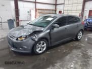 ✅ 2014 Ford Focus SE • VIN: 1FADP3K25EL462157 • Lot: 43681613. Wystawiony na IAAI z przebiegiem 147 542 mil. Bezpłatny archiwum sprzedaży aukcyjnych z USA i szczegółowy raport historii pojazdu na DreamBid. Zdjęcie 2.