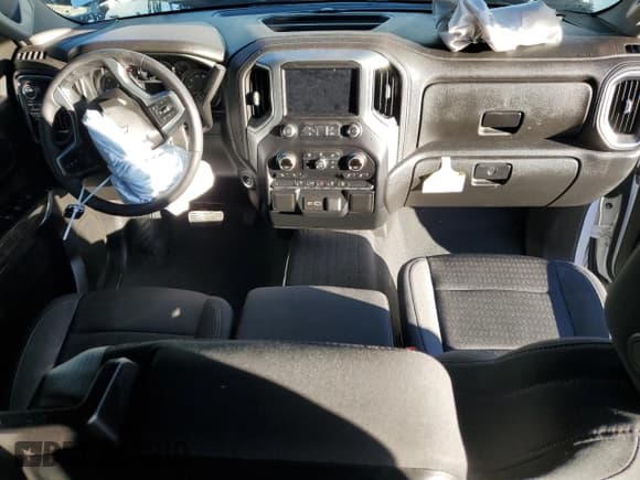 ✅ 2022 Chevrolet Silverado 1500 LT • VIN: 1GCUYDED6NZ234501 • Lot: 82544085. Listed on Copart with 41,052 mi. Free auction sales archive from the USA and detailed vehicle history report at DreamBid. Image 8.