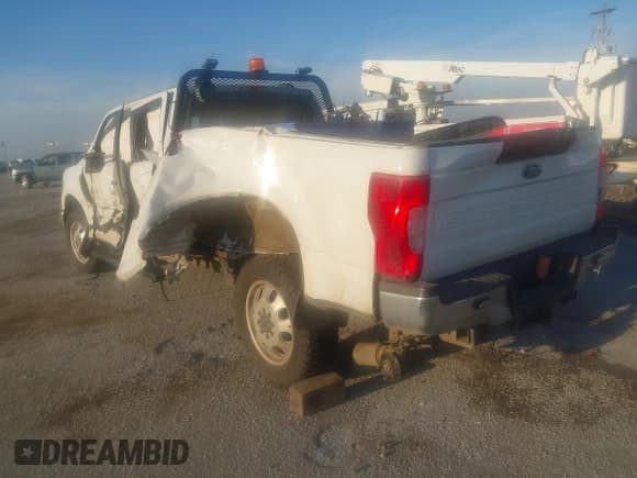 ✅ 2022 Ford F-350 Platinum • VIN: 1FT7W3B60NEC96275 • Лот: 43468326. Опубликован ранее на IAAI с пробегом Не указан. Бесплатный доступ к архиву аукционных продаж из США и подробный отчёт об истории автомобиля на DreamBid. Изображение 3.