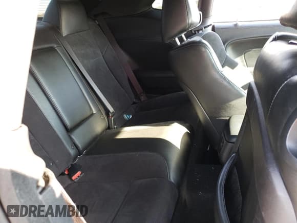 ✅ 2021 Dodge Challenger R/T Scat Pack • VIN: 2C3CDZFJ1MH530814 • Лот: 48401193. Опубликован ранее на Copart с пробегом 19 964 миль. Бесплатный доступ к архиву аукционных продаж из США и подробный отчёт об истории автомобиля на DreamBid. Изображение 10.