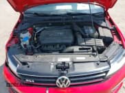 ✅ 2017 Volkswagen Jetta GLI • VIN: 3VW4T7AJ8HM270494 • Lot: 42858673. Wystawiony na IAAI z przebiegiem 67 064 mil. Bezpłatny archiwum sprzedaży aukcyjnych z USA i szczegółowy raport historii pojazdu na DreamBid. Zdjęcie 10.