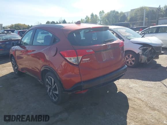 ✅ 2019 Honda HR-V Sport • VIN: 3CZRU5H17KM717477 • Лот: 43592358. Опубликован ранее на IAAI с пробегом 102 554 миль. Бесплатный доступ к архиву аукционных продаж из США и подробный отчёт об истории автомобиля на DreamBid. Изображение 3.