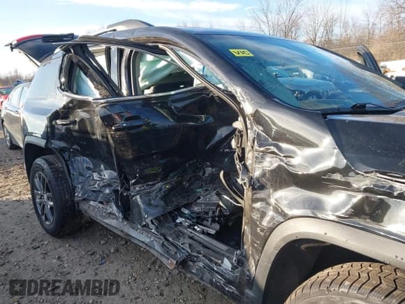 ✅ 2017 GMC Acadia SLT • VIN: 1GKKNULS1HZ315240 • Lot: 43769169. Listed on IAAI with 103,813 mi. Free auction sales archive from the USA and detailed vehicle history report at DreamBid. Image 6.