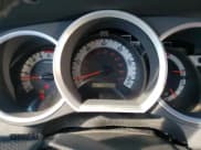 ✅ 2012 Toyota Tacoma • VIN: 5TFLU4EN3CX026150 • Лот: 82347885. Опубликован ранее на Copart с пробегом 98 862 миль. Бесплатный доступ к архиву аукционных продаж из США и подробный отчёт об истории автомобиля на DreamBid. Изображение 9.