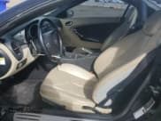 ✅ 2006 Mercedes-Benz SLK 280 • VIN: WDBWK54F06F121731 • Лот: 48557885. Опубликован ранее на Copart с пробегом 99 383 миль. Бесплатный доступ к архиву аукционных продаж из США и подробный отчёт об истории автомобиля на DreamBid. Изображение 7.