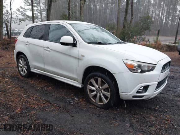 ✅ 2012 Mitsubishi Outlander SE • VIN: JA4AP4AU3CZ001985 • Lot: 43893165. Listed on IAAI with 147,803 mi. Free auction sales archive from the USA and detailed vehicle history report at DreamBid. Image 1.