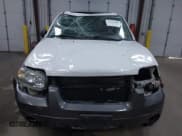 ✅ 2006 Ford Escape XLT • VIN: 1FMCU93156KC93719 • Lot: 41995488. Listed on IAAI with 218,213 mi. Free auction sales archive from the USA and detailed vehicle history report at DreamBid. Image 13.