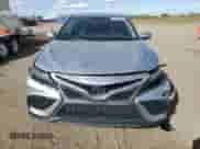 2022 Toyota Camry SE with VIN 4T1S11AK0NU681638, listed as a Copart auction lot 85186735 with 61,375 mi miles and Salvage title. Bid and sale history available at DreamBid. Image 5.