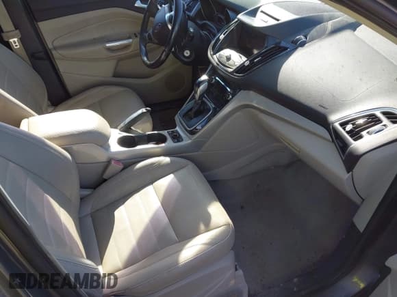 ✅ 2013 Ford Escape SEL • VIN: 1FMCU9H94DUD25804 • Lot: 43589827. Listed on IAAI with 134,696 mi. Free auction sales archive from the USA and detailed vehicle history report at DreamBid. Image 5.