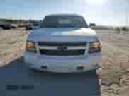 2008 Chevrolet Tahoe 2LT with VIN 1GNFC13048R268387, listed as a Copart auction lot 87075985 with 215,039 mi miles and Salvage title. Bid and sale history available at DreamBid. Image 5.