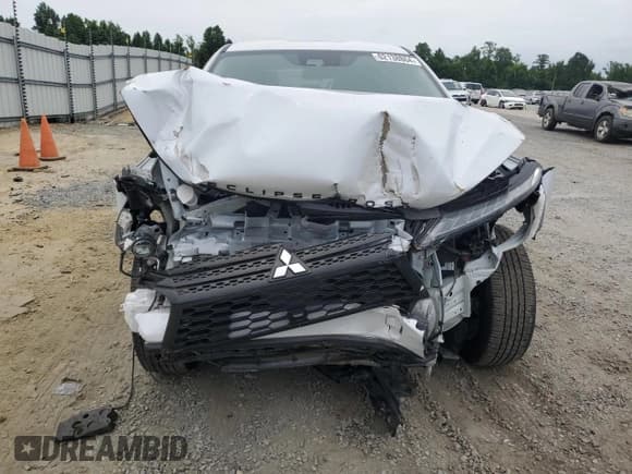 ✅ 2022 Mitsubishi Eclipse Cross LE • VIN: JA4ASVAA1NZ013596 • Lot: 62138864. Listed on Copart with 22,683 mi. Free auction sales archive from the USA and detailed vehicle history report at DreamBid. Image 5.