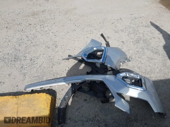 ✅ 2020 GMC Sierra 1500 SLT • VIN: 3GTP8DETXLG133253 • Лот: 43444562. Опубликован ранее на IAAI с пробегом 210 574 миль. Бесплатный доступ к архиву аукционных продаж из США и подробный отчёт об истории автомобиля на DreamBid. Изображение 12.