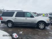 ✅ 2007 Ford Expedition Max XLT • VIN: 1FMFK16537LA27033 • Лот: 41695330. Опубликован ранее на IAAI с пробегом 247 210 миль. Бесплатный доступ к архиву аукционных продаж из США и подробный отчёт об истории автомобиля на DreamBid. Изображение 14.