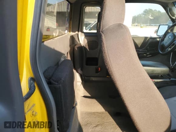 ✅ 2007 Ford Ranger STX • VIN: 1FTYR44E77PA41006 • Лот: 76359244. Опубликован ранее на Copart с пробегом 308 473 миль. Бесплатный доступ к архиву аукционных продаж из США и подробный отчёт об истории автомобиля на DreamBid. Изображение 10.