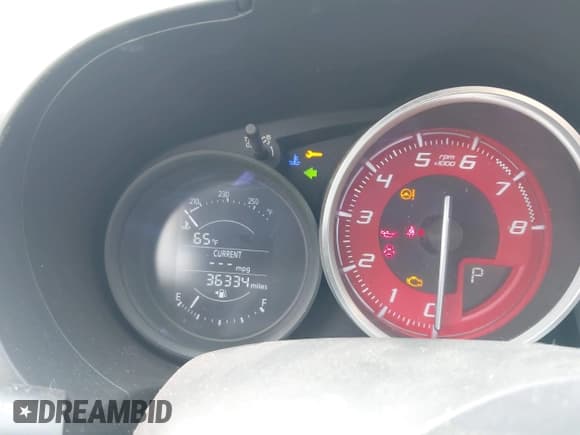 ✅ 2017 FIAT 124 Spider Classica • VIN: JC1NFAEK7H0125106 • Lot: 42387215. Wystawiony na IAAI z przebiegiem 36 334 mil. Bezpłatny archiwum sprzedaży aukcyjnych z USA i szczegółowy raport historii pojazdu na DreamBid. Zdjęcie 7.