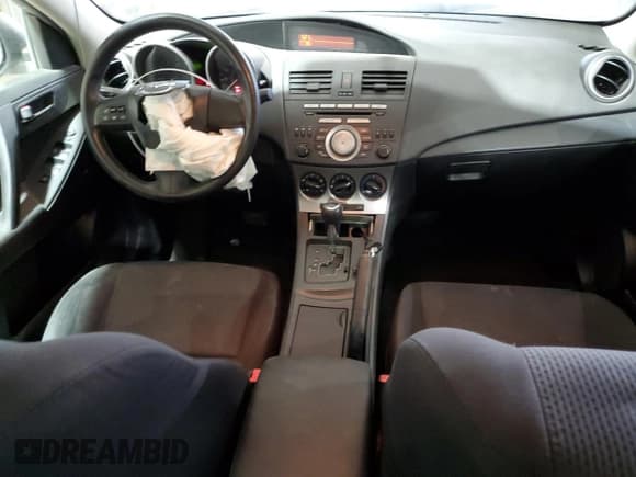 ✅ 2010 Mazda 3 i Touring • VIN: JM1BL1SF2A1291894 • Lot: 92571085. Listed on Copart with 191,846 mi. Free auction sales archive from the USA and detailed vehicle history report at DreamBid. Image 8.