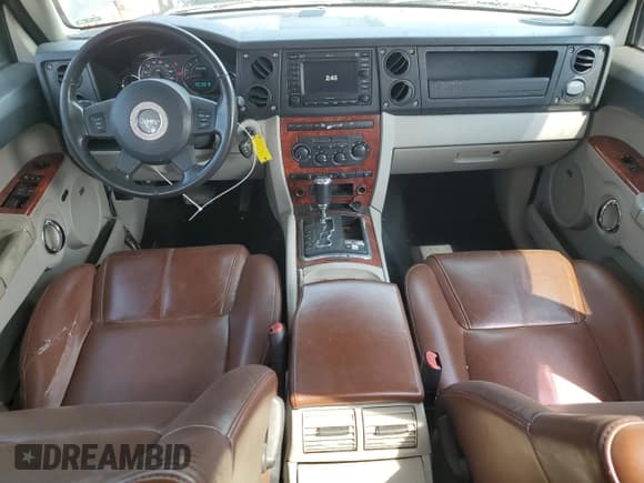 ✅ 2007 Jeep Commander Limited • VIN: 1J8HG58P27C520330 • Лот: 54595745. Опубликован ранее на Copart с пробегом 168 908 миль. Бесплатный доступ к архиву аукционных продаж из США и подробный отчёт об истории автомобиля на DreamBid. Изображение 8.