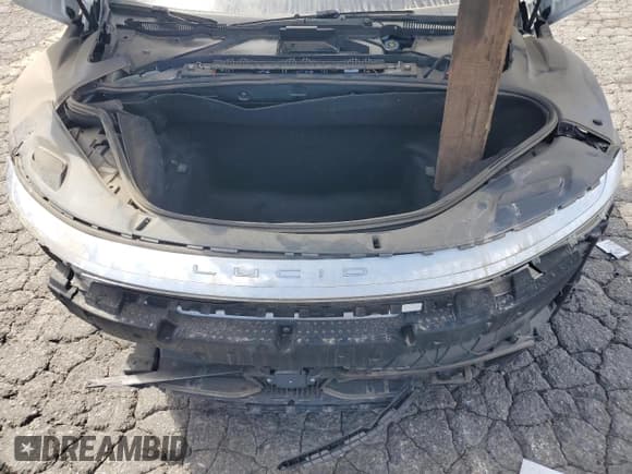 ✅ 2024 Lucid Air Touring • VIN: 50EA1TEA0RA008364 • Лот: 81627925. Опубликован ранее на Copart с пробегом Не указан. Бесплатный доступ к архиву аукционных продаж из США и подробный отчёт об истории автомобиля на DreamBid. Изображение 11.