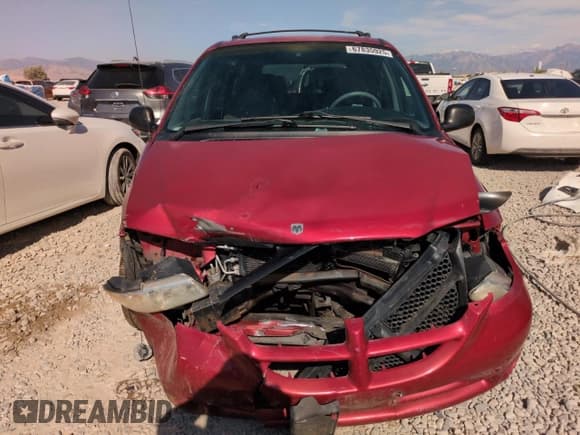 ✅ 2000 Dodge Caravan SE • VIN: 1B4GP44G9YB733864 • Lot: 67835925. Listed on Copart with 153,322 mi. Free auction sales archive from the USA and detailed vehicle history report at DreamBid. Image 5.