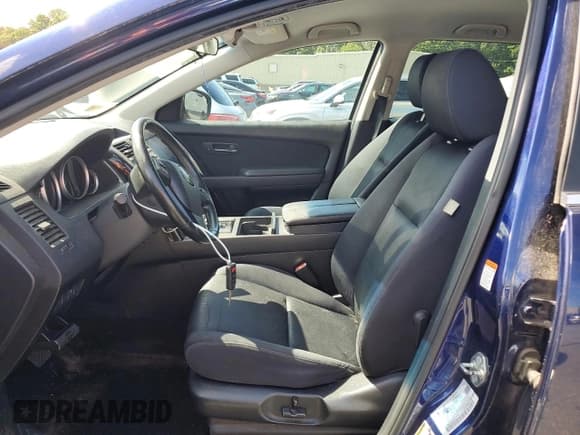 ✅ 2011 Mazda CX-9 Sport • VIN: JM3TB3BAXB0305045 • Lot: 80057665. Listed on Copart with 120,770 mi. Free auction sales archive from the USA and detailed vehicle history report at DreamBid. Image 7.