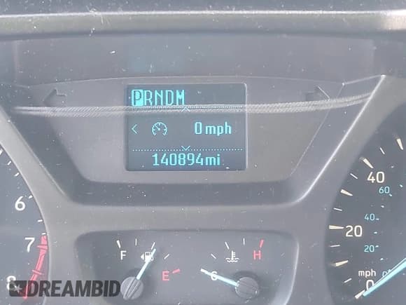 ✅ 2018 Ford Transit • VIN: 1FTYR2YM3JKB17637 • Lot: 42281111. Wystawiony na IAAI z przebiegiem 140 894 mil. Bezpłatny archiwum sprzedaży aukcyjnych z USA i szczegółowy raport historii pojazdu na DreamBid. Zdjęcie 15.