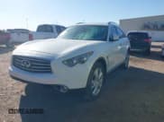 ✅ 2016 Infiniti QX70 • VIN: JN8CS1MU5GM670094 • Лот: 41769838. Опубликован ранее на IAAI с пробегом 87 227 миль. Бесплатный доступ к архиву аукционных продаж из США и подробный отчёт об истории автомобиля на DreamBid. Изображение 2.