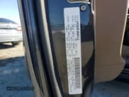 ✅ 2011 Volkswagen Routan SE • VIN: 2V4RW3DG6BR669497 • Lot: 82181475. Wystawiony na Copart z przebiegiem 127 980 mil. Bezpłatny archiwum sprzedaży aukcyjnych z USA i szczegółowy raport historii pojazdu na DreamBid. Zdjęcie 13.